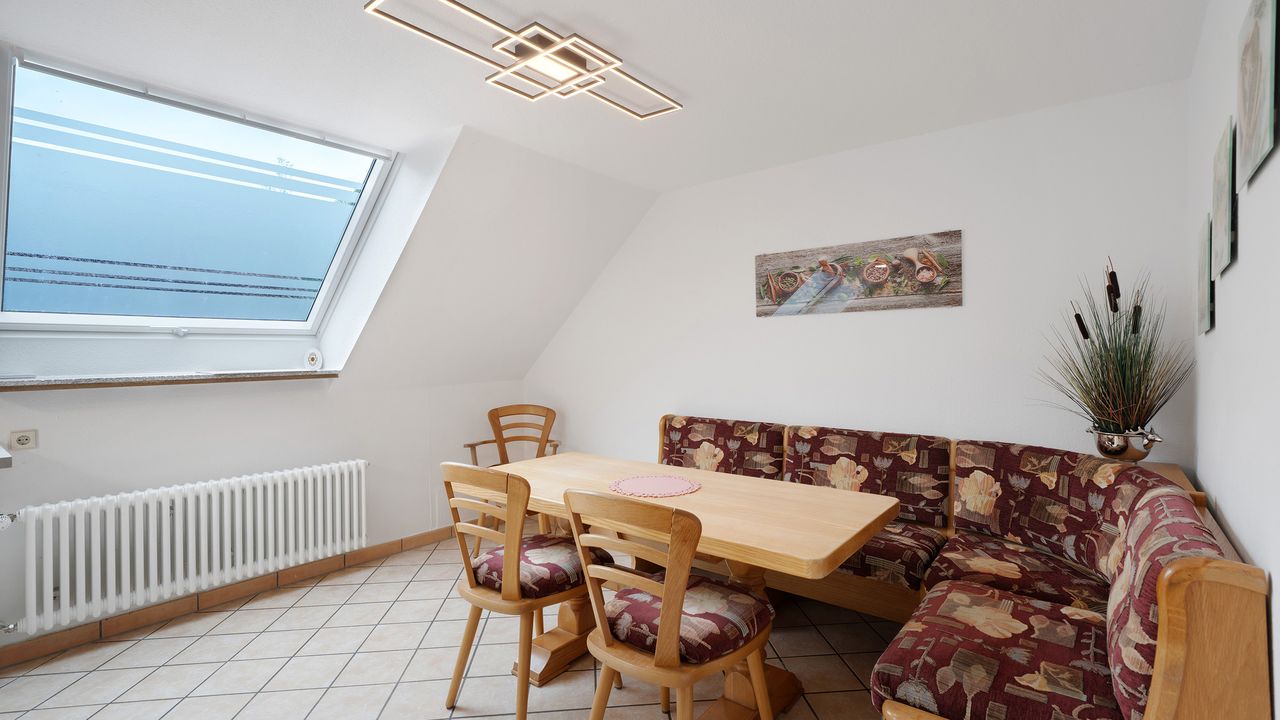 Photo, INSIDE, OUTSIDE Photo, INSIDE, OUTSIDE